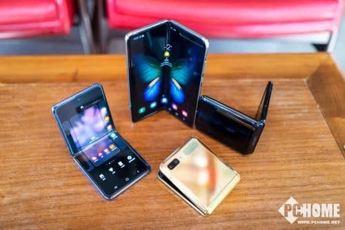 三星Galaxy Z Fold 3和Z Flip 3泄漏的圖像顯示設計，相機和新的S筆