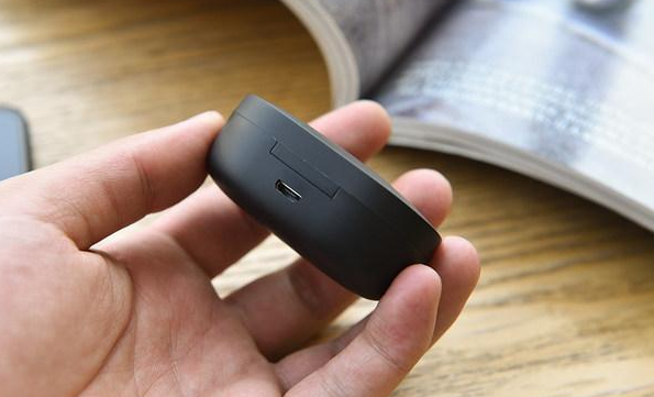 Redmi AirDots 3 Pro耳機具有全新功能