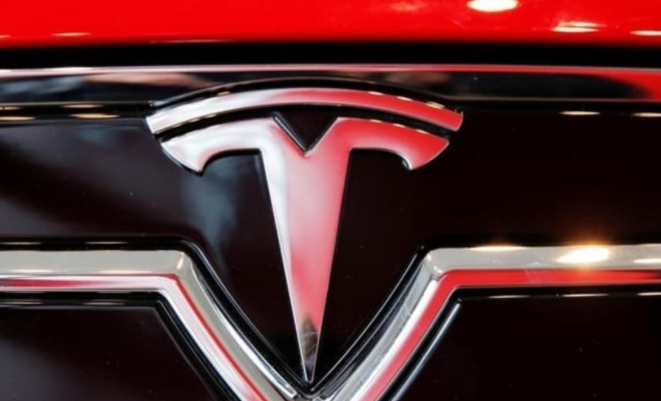 特斯拉逐步淘汰雷達傳感器，轉向基于攝像頭的自動(dòng)駕駛儀