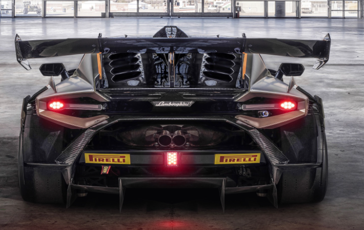 蘭博基尼Huracan Super Trofeo Evo2進(jìn)行了大膽的改頭換面