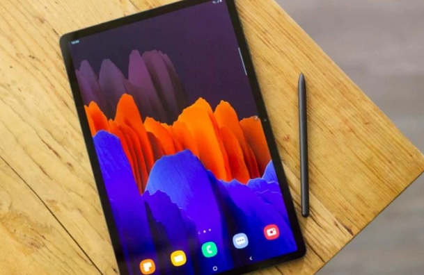 三星正在開(kāi)發(fā)Galaxy Tab S8系列，包括“Ultra”型號