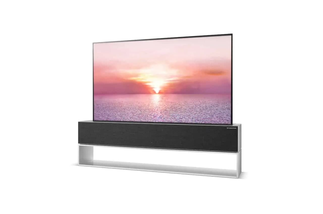 LG可卷曲電視抵達美國，售價(jià)高達100,000美元