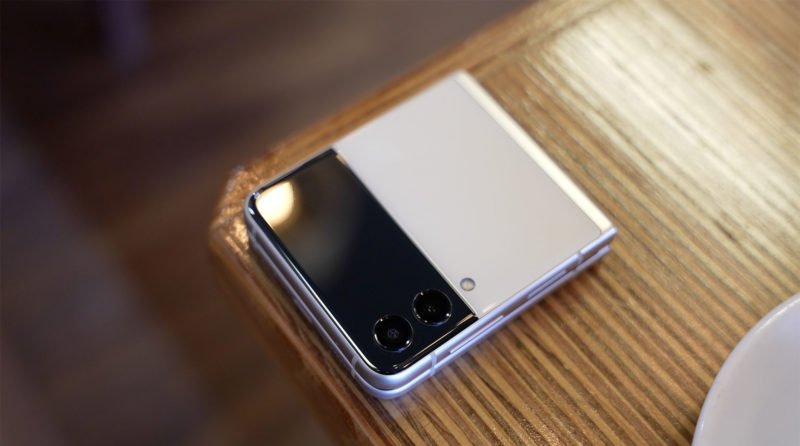 最新的三星 Galaxy Z Flip 3、Galaxy Watch 3 等產(chǎn)品正在發(fā)售