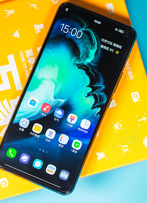 曝榮耀折疊屏產(chǎn)品線(xiàn)調整：新增“闊折疊” 代替Vs系列