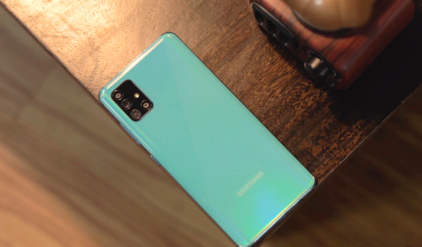 蔚來(lái)1億次換電達成！充換電站達8627座 換電站達3729座