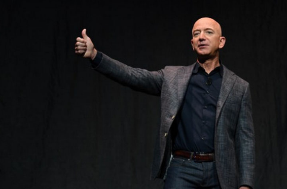 前西班牙主帥因過(guò)度依賴(lài)AI執教被解雇 曾使用AI簽球員