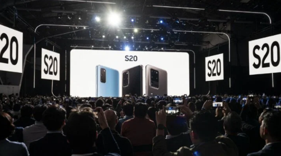 嵐圖汽車(chē)的“法拉利”！“嵐圖FE”將于2026年中旬上市