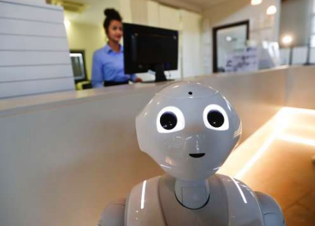 小米YU7成2026年北京半程馬拉松官方用車(chē) 比賽4月舉辦