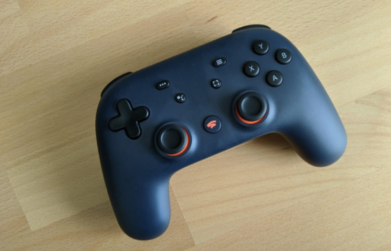 早報：iPhone 16登頂印度出貨榜首 問(wèn)界銷(xiāo)售額力壓BBA