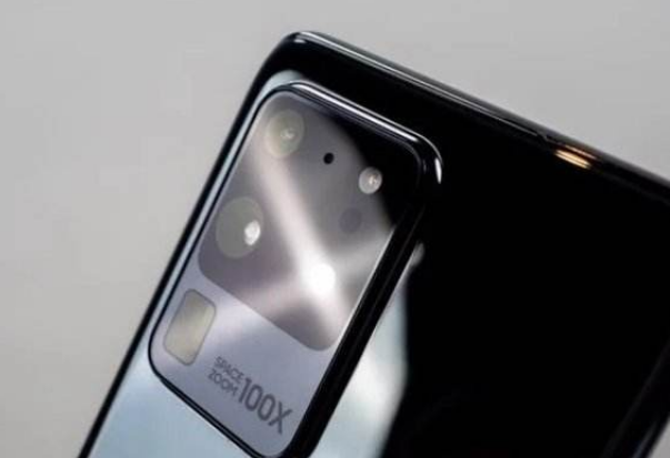 華為Pura 90系列有望5月發(fā)布 全系直屏+2億潛望鏡頭