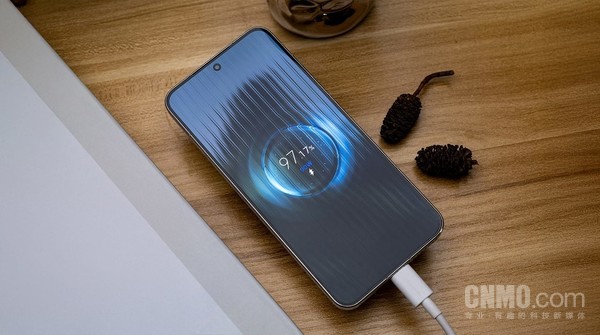 外媒:小米對比iPhone的五大優(yōu)勢 有紅外遙控和120W快充