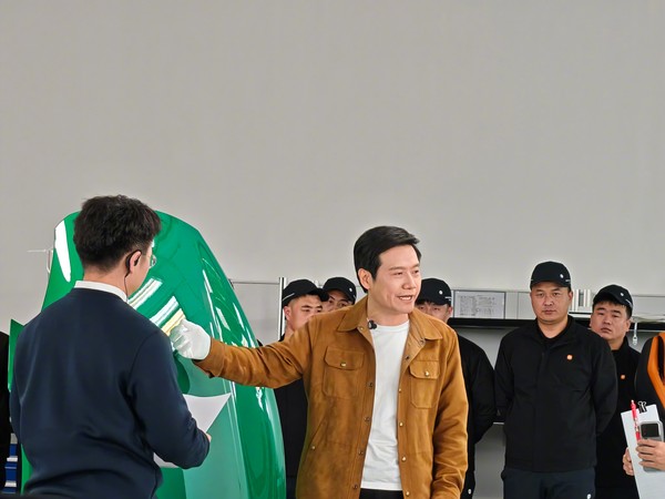胡錫進(jìn)評價(jià)雷軍直播拆解小米汽車(chē):回歸產(chǎn)品本源