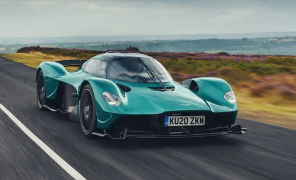 阿斯頓·馬丁女武神成Top Gear賽道最速公路量產(chǎn)車(chē) - 手機中國 -