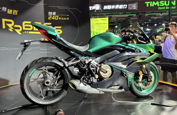 圖源來(lái)自于愛(ài)卡汽車(chē)