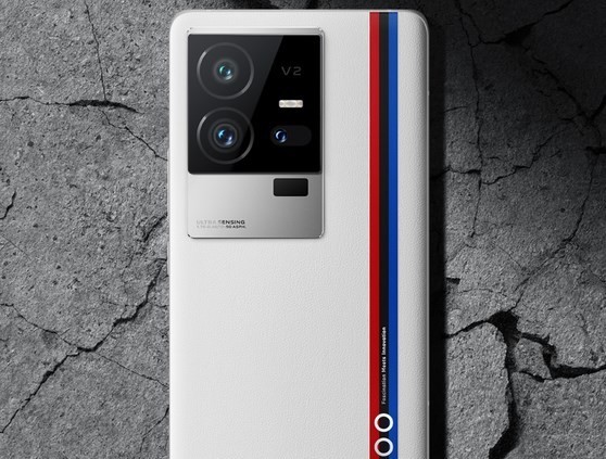 iQOO 12系列電池和快充規格曝光！要不等等這款新機？