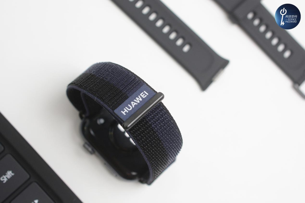 華為WATCH FIT 3帶來(lái)三款全新潮流配色 輕松拿捏年輕用戶(hù)