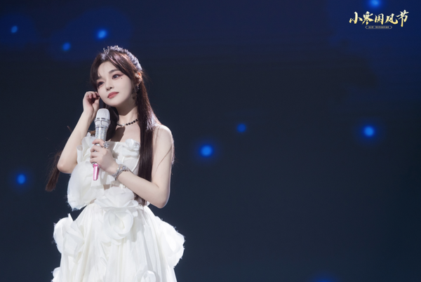 《逆水寒》端手游聯(lián)辦小寒國風(fēng)節 活躍玩家總數破億