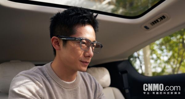 理想AI眼鏡Livis
