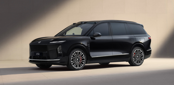 蔚來(lái)ES8