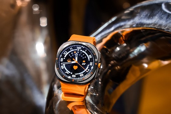 監測全面 功能實(shí)用 三星Galaxy Watch辭舊迎新優(yōu)中之選