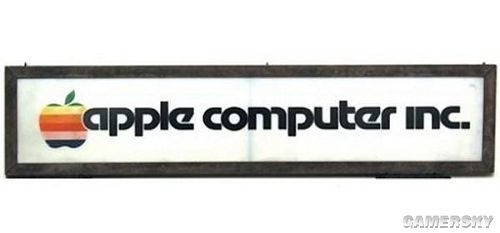 初代iPhone賣(mài)到113萬(wàn)！盤(pán)點(diǎn)蘋(píng)果公司十大昂貴拍賣(mài)品