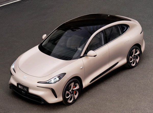 曝智己汽車(chē)出現大規模車(chē)機故障:儀表不顯車(chē)速擋位