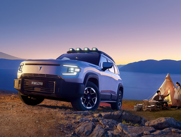 深藍G318正式上市 品牌首款科技硬派SUV 17.59萬(wàn)起