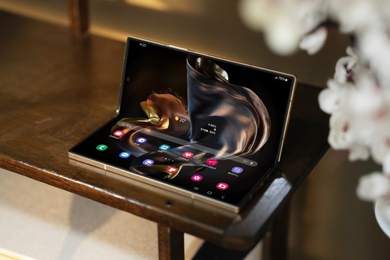 光華掠影 韻致生輝 用心系天下三星W25見(jiàn)證嶄新一年